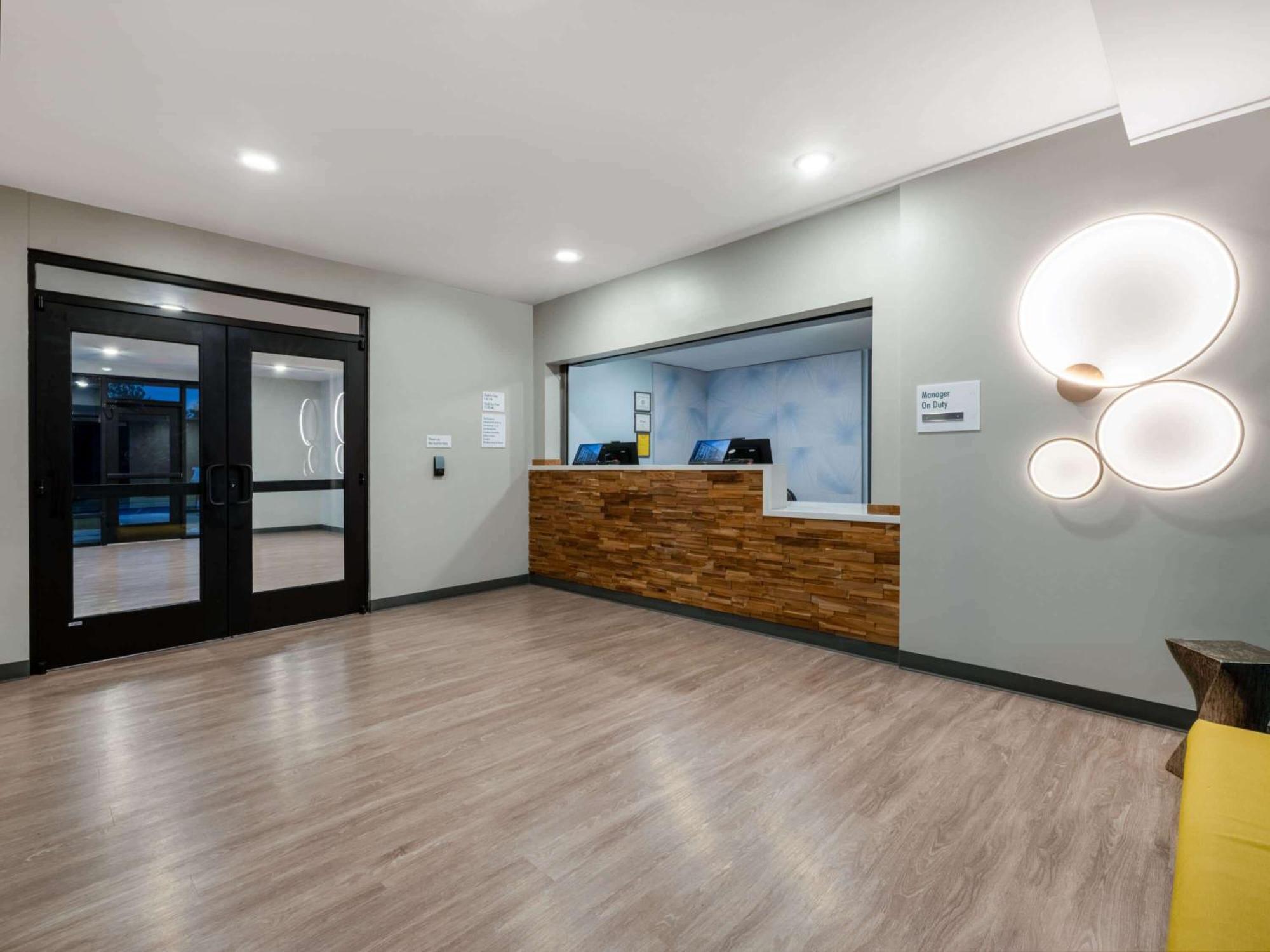 Echo Suites Extended Stay By Wyndham Spartanburg Buitenkant foto